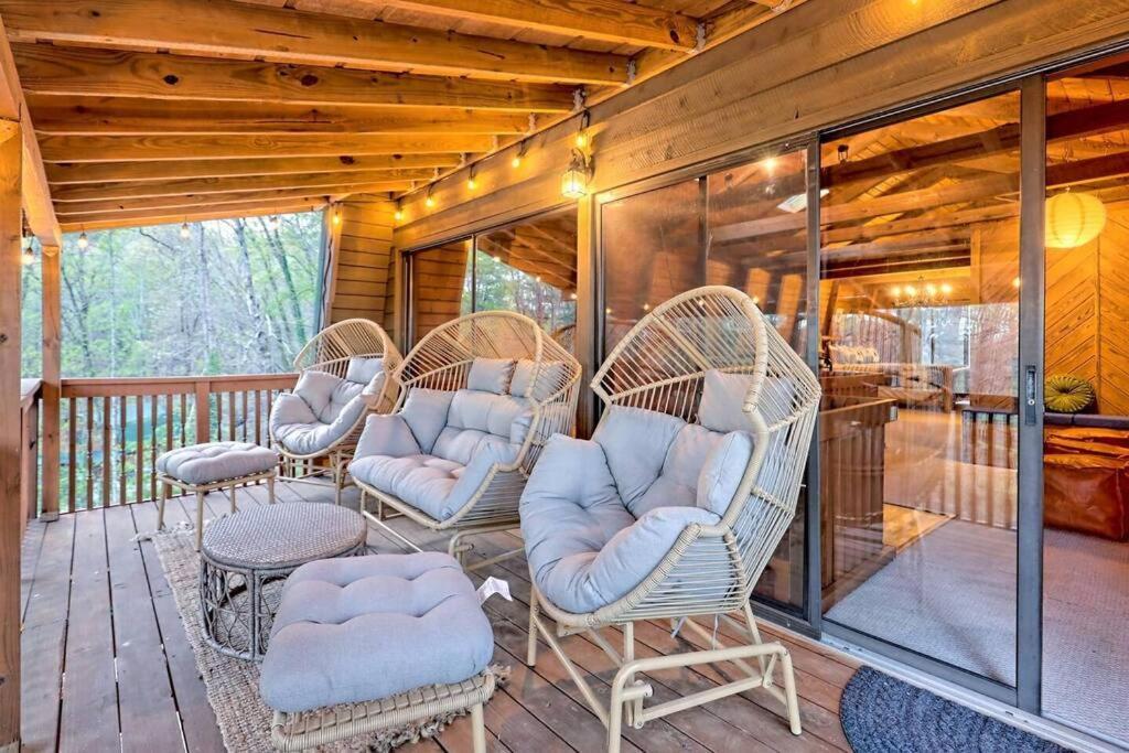 Near Downtown Helen - Hottub, Sauna, Game Room, Fire Pit Экстерьер фото